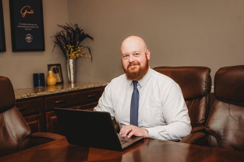 Brady Shelton, Family Law and DWI Attorney at Higher Level Legal in Raymore, Missouri